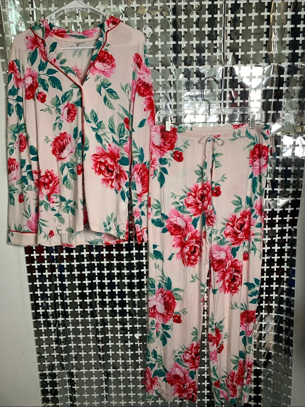 Nordstrom Pink Floral Long-Sleeve Button Pajama Set